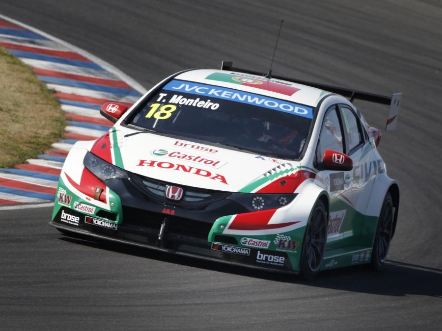  Honda Civic WTCC 2014 года  (фото 15 из 28)
